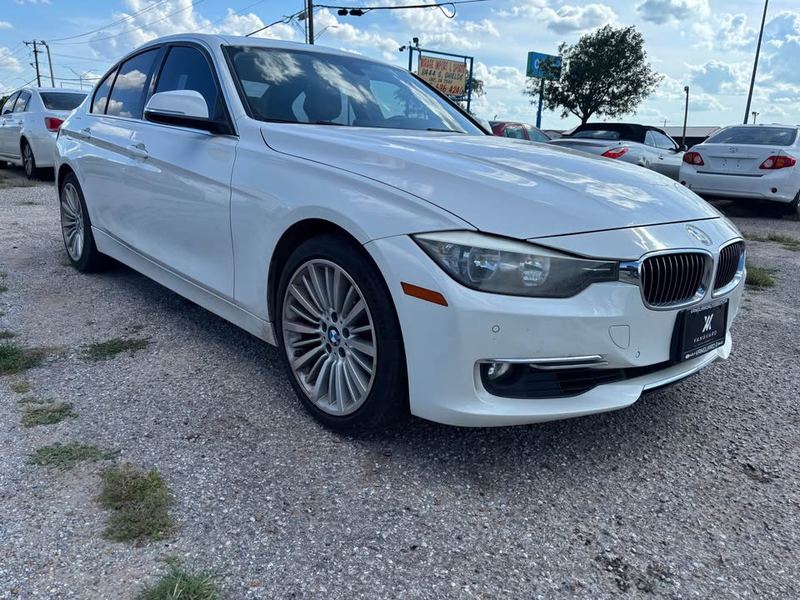 2013 BMW 3 Series 328i Sedan 4D